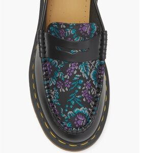 Dr. Martens Penton Floral Jacquard Loafers Size 8US/6UK Black &Blue Floral NWOB